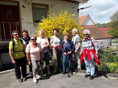 Heckenwanderung am 25.04. um Bräunlingen mit Einkehr.
